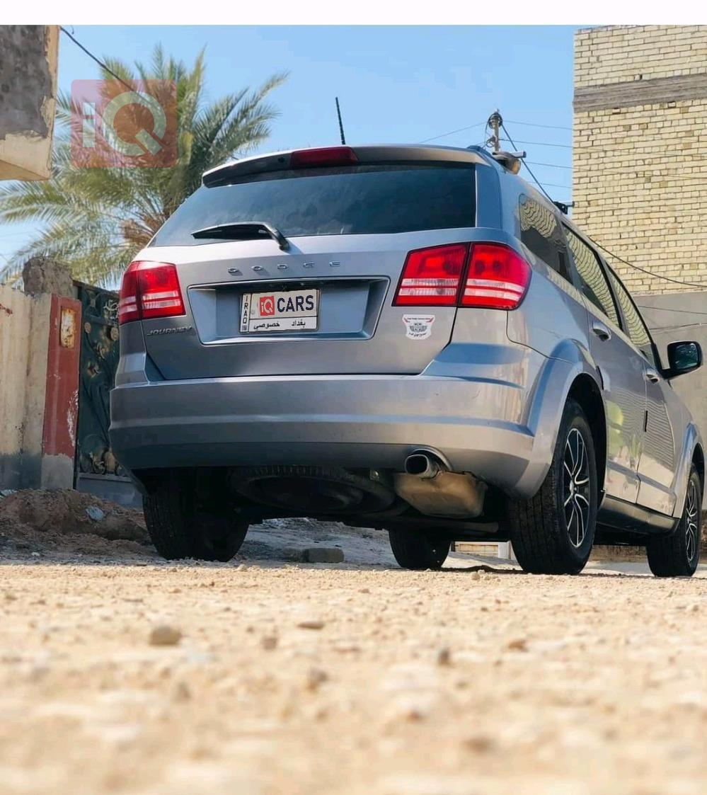 دودج جورني